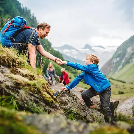 Kaeferhof Apartment With View Dorf (Salzburg)