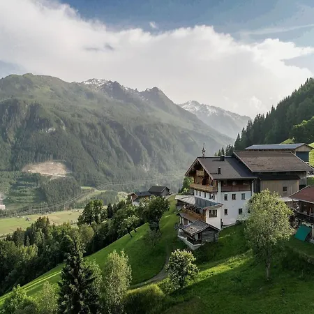 Holiday flat Käferhof, Bramberg am Wildkogel Feriehus Dorf (Salzburg)