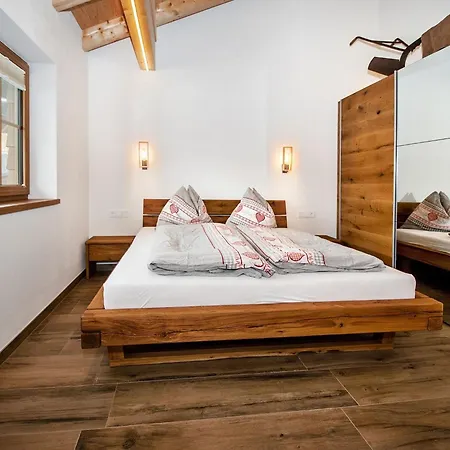 Feriehus Holiday flat Käferhof, Bramberg am Wildkogel Dorf (Salzburg)