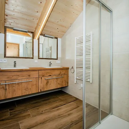 Holiday flat Käferhof, Bramberg am Wildkogel Feriehus