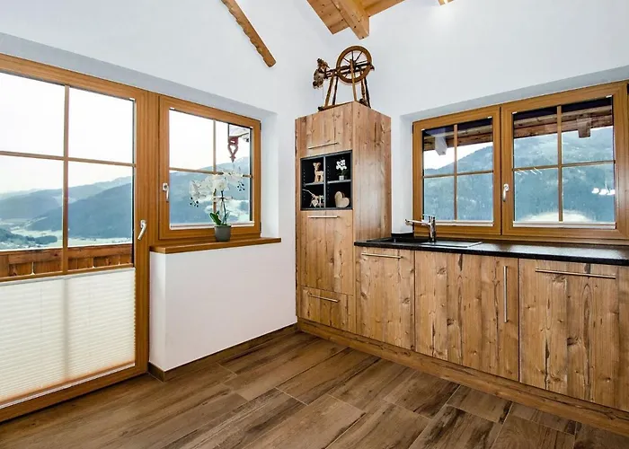 Kaeferhof Apartment With View Dorf (Salzburg)